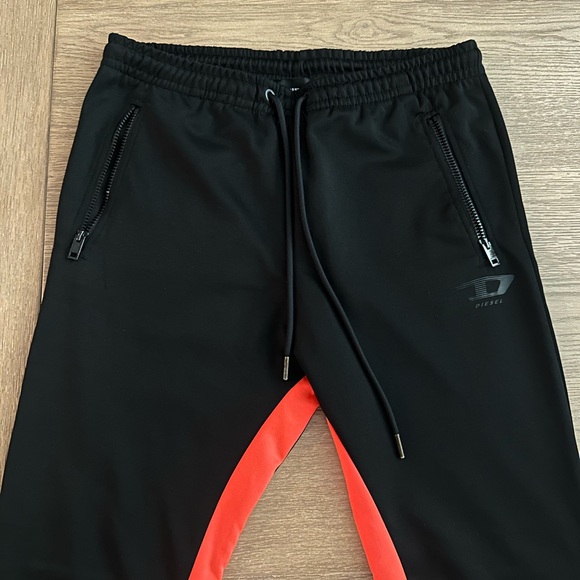 Diesel sweatpants - Picture 2 of 4